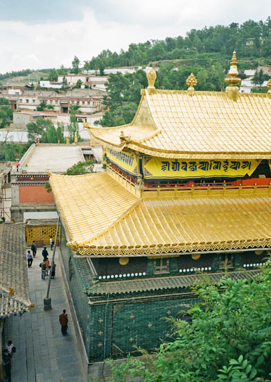 Grand Hall of Golden Tiles