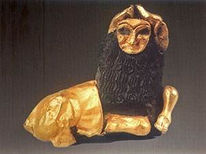 Aleppo museum: golden black-bearded bull from Ebla