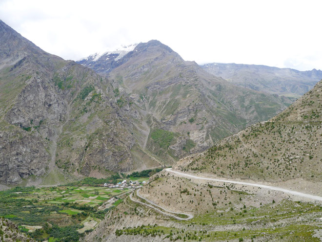 highway above the Bhaga valley