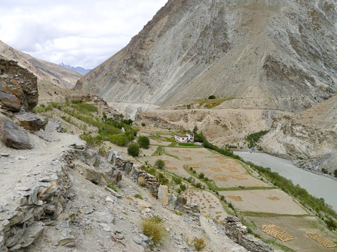 a village in the Tsarap Chu valley