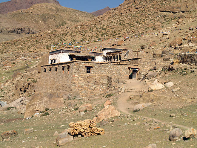 Zutulpuk monastery