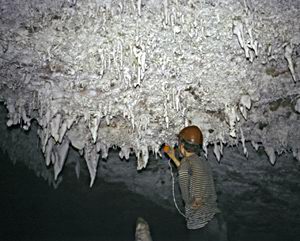 Kap-Kutan cave