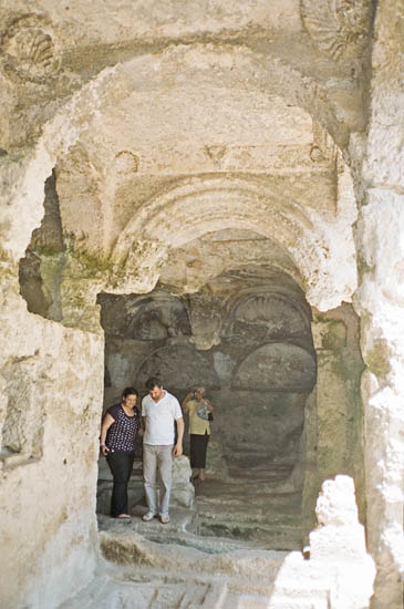 Besikli cave necropolis